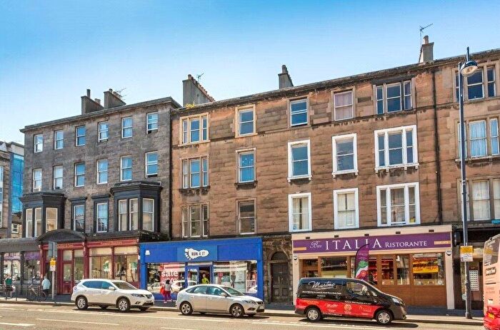 4 Bedroom Flat To Rent In Lothian Road, Edinburgh, Midlothian, EH3