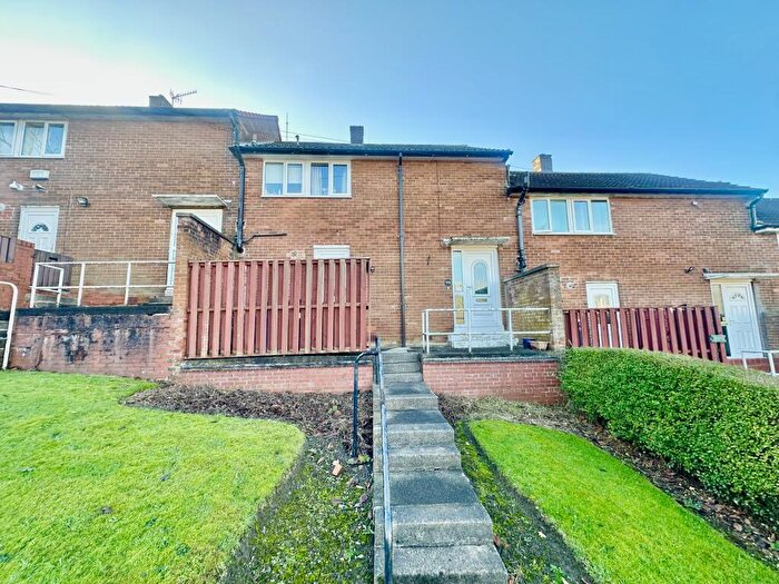 3 Bedroom Terraced House For Sale In Fraser Road, Sheffield, S8