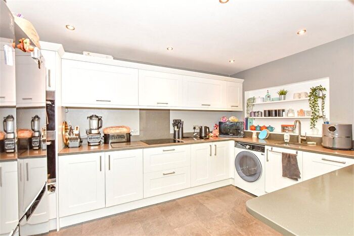 4 Bedroom Terraced House For Sale In Ophir Road, North End, Portsmouth, Hampshire, PO2
