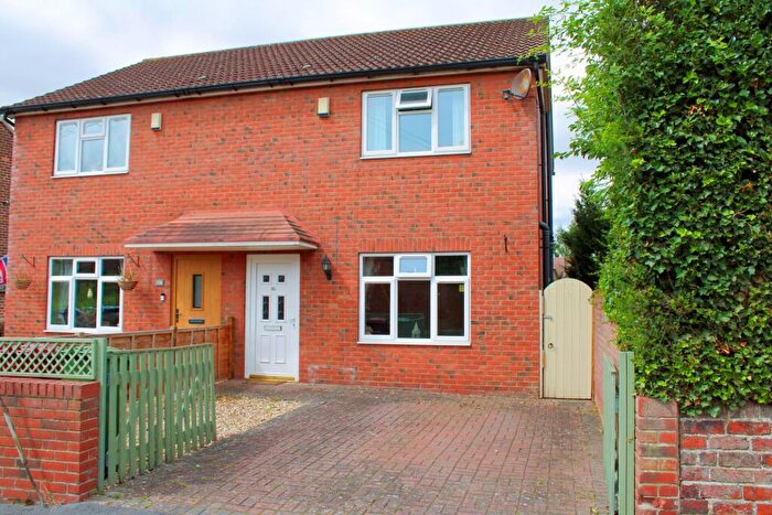 3 Bedroom Semi Detached House For Sale In Church Street, Kirton Lindsey, DN21