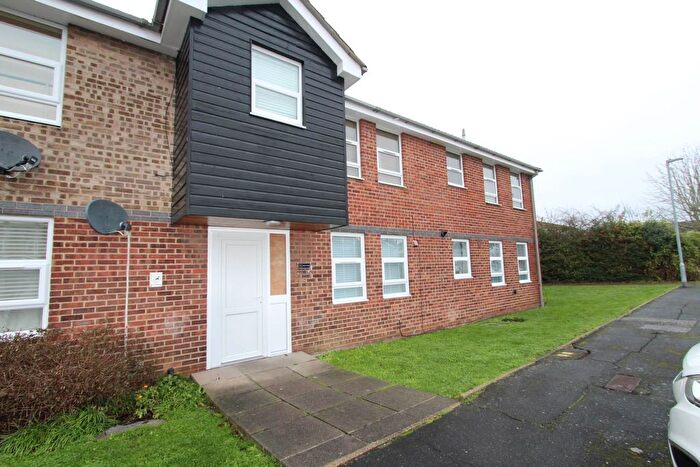 1 Bedroom Flat To Rent In Hazelwood, Benfleet, SS7