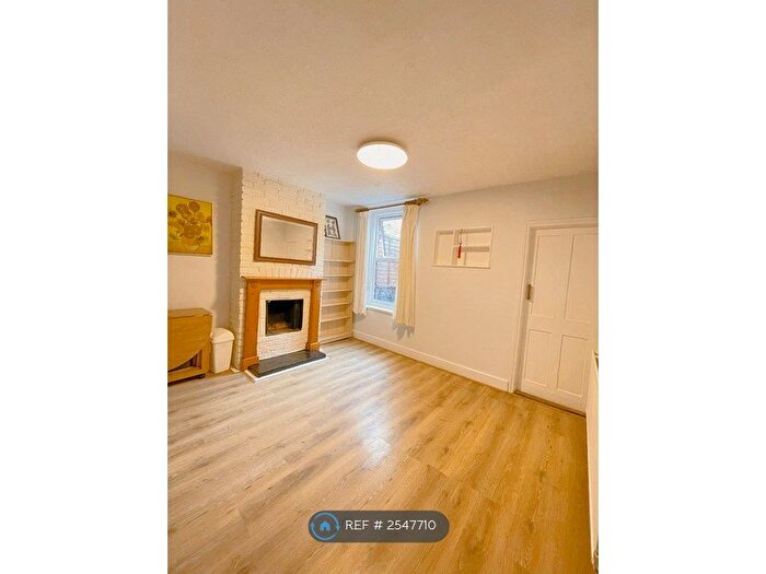 3 Bedroom Terraced House To Rent In Stansted Road, Southsea, PO5