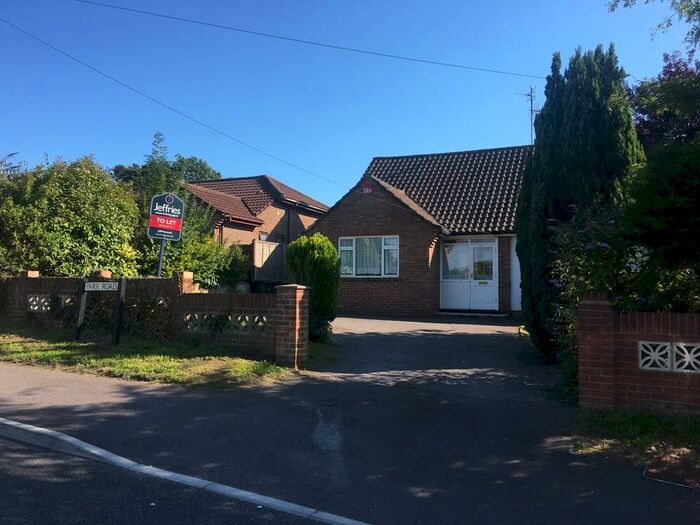 3 Bedroom Detached Bungalow To Rent In Park Road, Purbrook, PO7