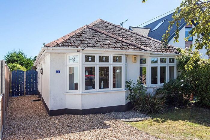 2 Bedroom Detached Bungalow To Rent In Woodstock Road, Poole, BH14