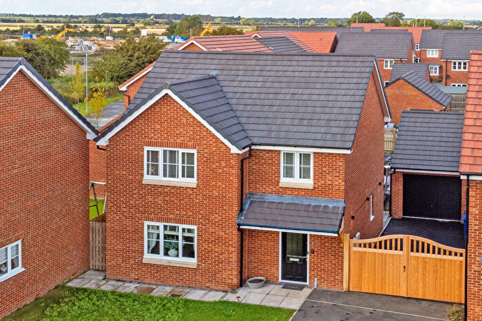 4 Bedroom Detached House For Sale In Ringlet Way, Sherburn In Elmet, LS25