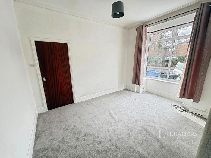 3 Bedroom Terraced House To Rent In Manor Avenue, Grimsby, Lincolnshire, DN32