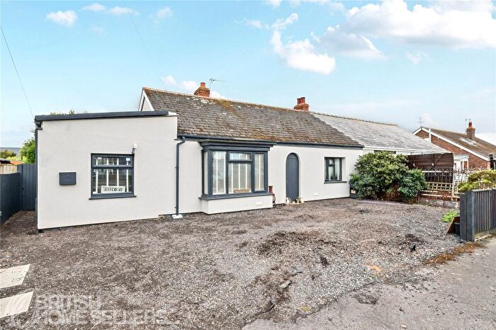 2 Bedroom Semi-detached House For Sale In Poplar Avenue, Mablethorpe, Lincolnshire, LN12