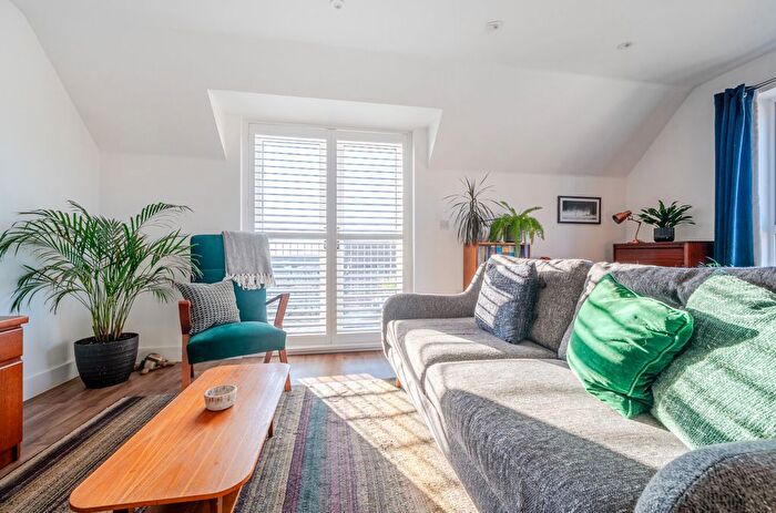 1 Bedroom Flat For Sale In Anna Sewell Way, Chichester, PO19