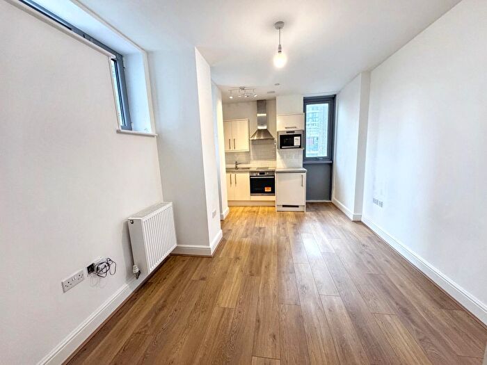 Studio To Rent In Wigham House, Barking, IG11