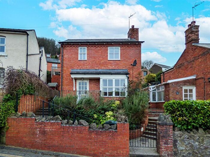 2 Bedroom Detached House To Rent In Cowleigh Road, Malvern, WR14