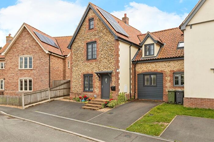 3 Bedroom End Of Terrace House For Sale In Taylor Drift, East Harling, Norwich, NR16