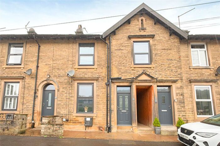 2 Bedroom Terraced House For Sale In Hightown Lane, Holmfirth, HD9