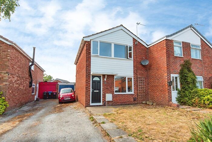 3 Bedroom Semi Detached House For Sale In Deansfield Way, Elton, Chester, CH2