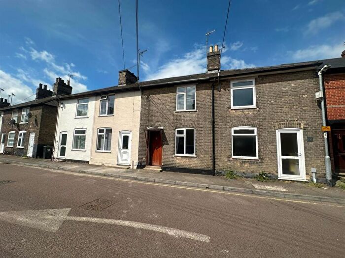 2 Bedroom Terraced House For Sale In Cardinalls Road, Stowmarket, IP14