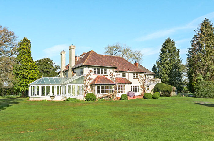 7 Bedroom Detached House For Sale In South Weirs, Brockenhurst, SO42