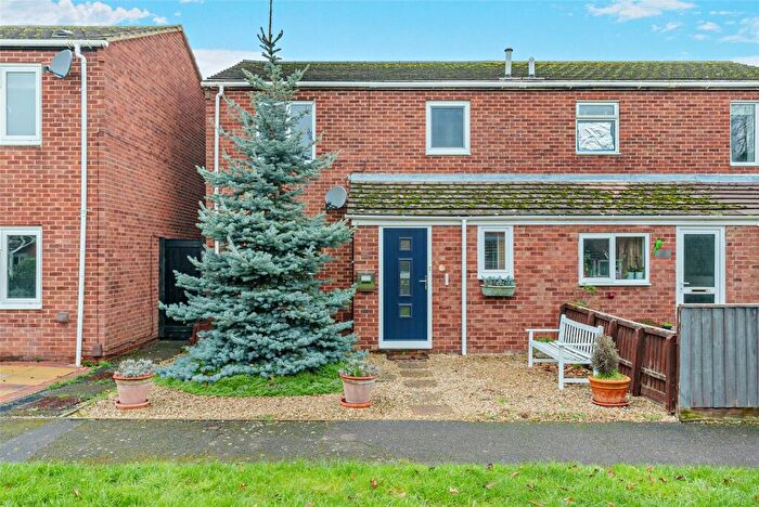 3 Bedroom Semi Detached House For Sale In Van Diemans Lane, Oxford, OX4