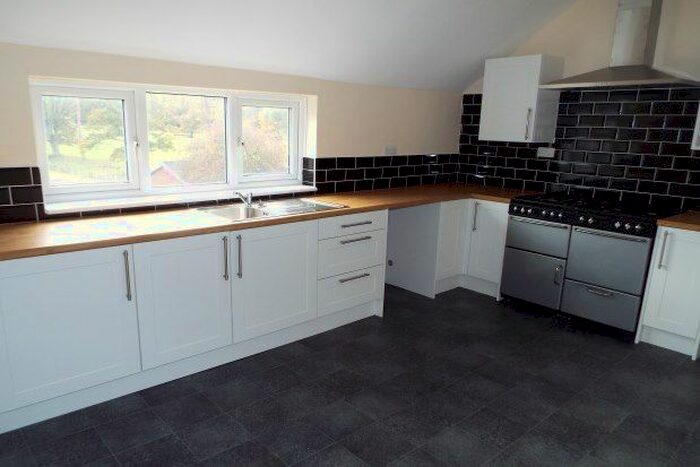 2 Bedroom Flat To Rent In Well Street, Ruthin, LL15