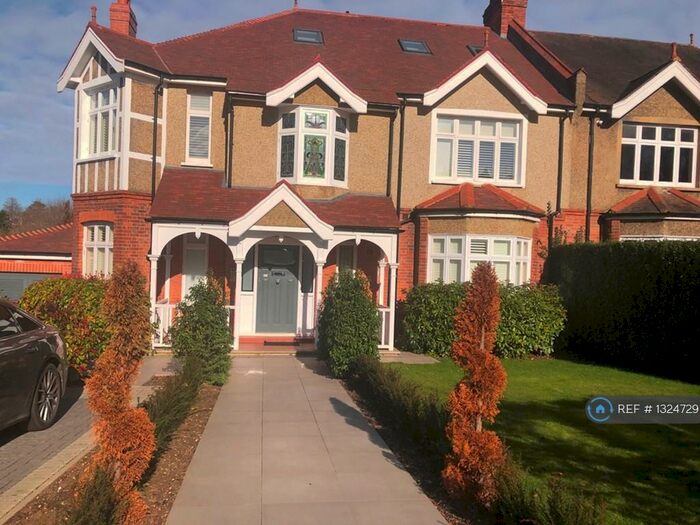 1 Bedroom Flat To Rent In Lancaster Avenue, London, EN4