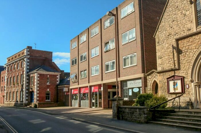 1 Bedroom Flat To Rent In Newbury Street, Wantage, OX12