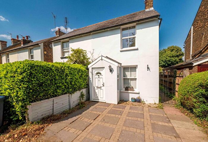 2 Bedroom Semi-Detached House For Sale In Bartletts Cottage, St Albans Road, High Barnet, EN5