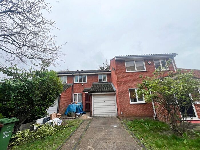 3 Bedroom Terraced House To Rent In Gurney Close, Barking, IG11