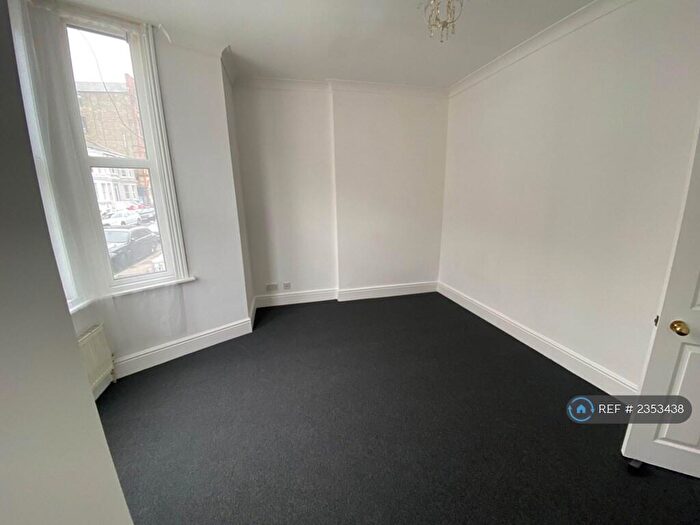 1 Bedroom Flat To Rent In Athelstan Road, Margate, CT9