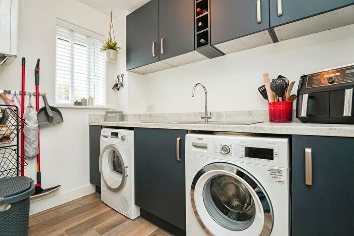 4 Bedroom Detached House For Sale In Gulwell Drive, Wickwar, Wotton-Under-Edge, GL12