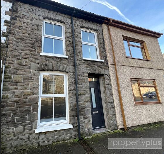 3 Bedroom Terraced House To Rent In High Street, Treorchy, Rhondda Cynon Taff, CF42