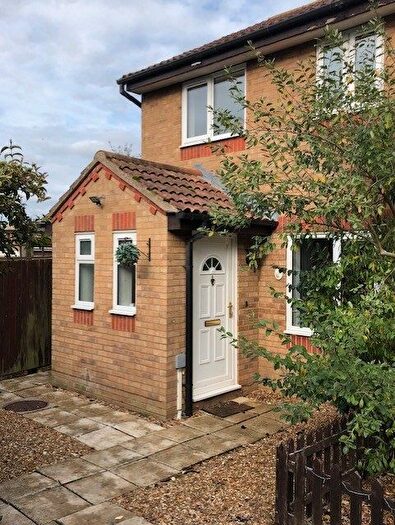 3 Bedroom End Of Terrace House To Rent In Chestnut Drive, Soham, CB7