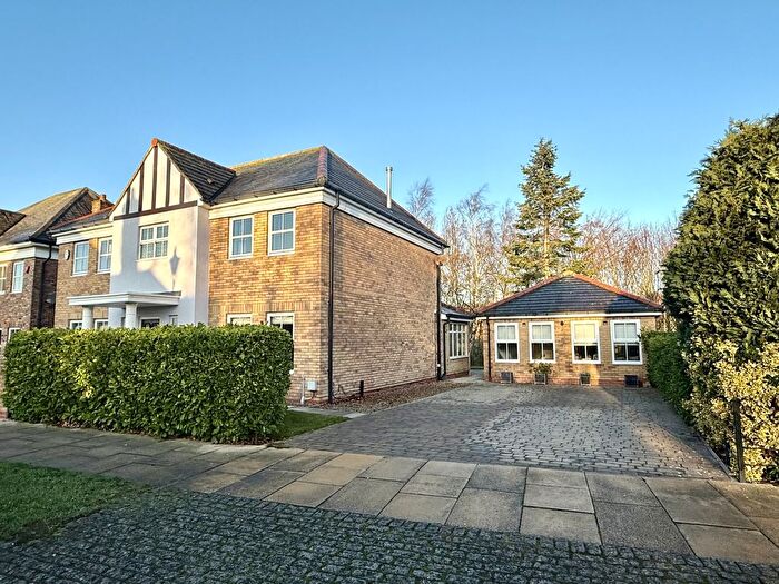 5 Bedroom Detached House For Sale In Wellington Drive, Wynyard, TS22