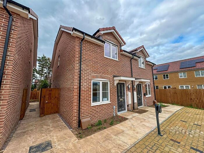 2 Bedroom Semi-Detached House To Rent In Millfield, Spalding Common, Spalding, PE11