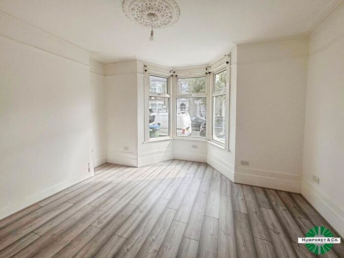 2 Bedroom Flat To Rent In Pendlestone Road, London, E17