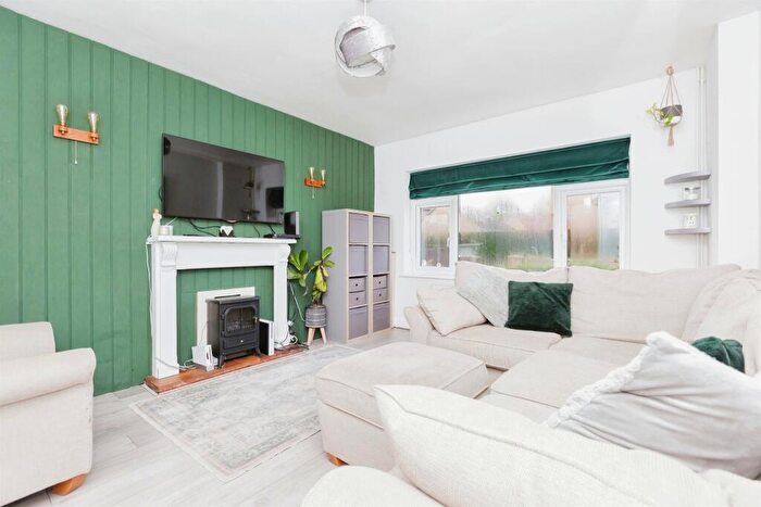 4 Bedroom Detached House For Sale In Sunnyhill, Burbage, Hinckley, LE10