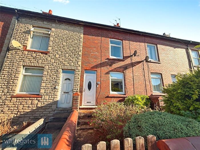 3 Bedroom Terraced House For Sale In Station Road, Darton, S75