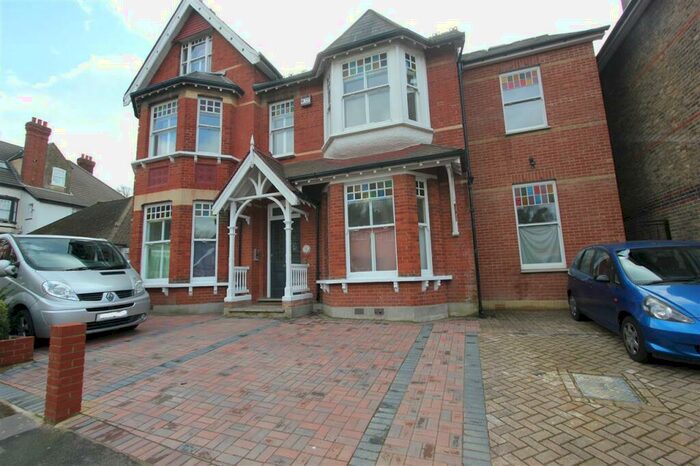 2 Bedroom Apartment To Rent In Spencer Road, South Croydon, CR2