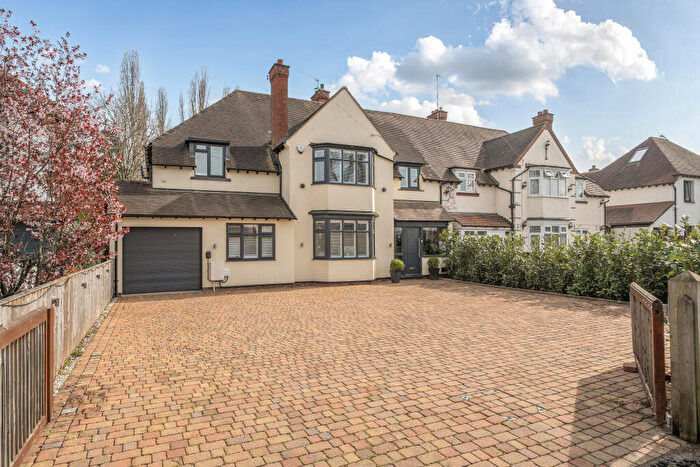 6 Bedroom Semi Detached House For Sale In Shipston Road, Stratford-Upon-Avon, CV37