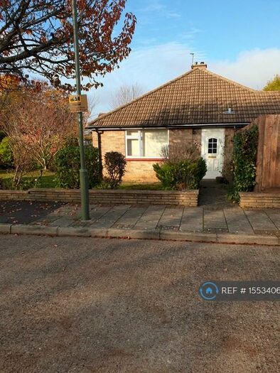 2 Bedroom Bungalow To Rent In Beagles Close, Orpington, BR5