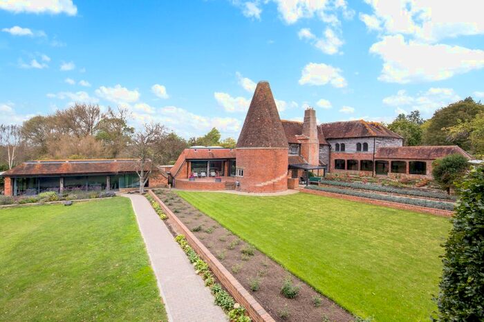 4 Bedroom Detached House For Sale In Boxhurst, Sandhurst, Cranbrook, Kent, TN18