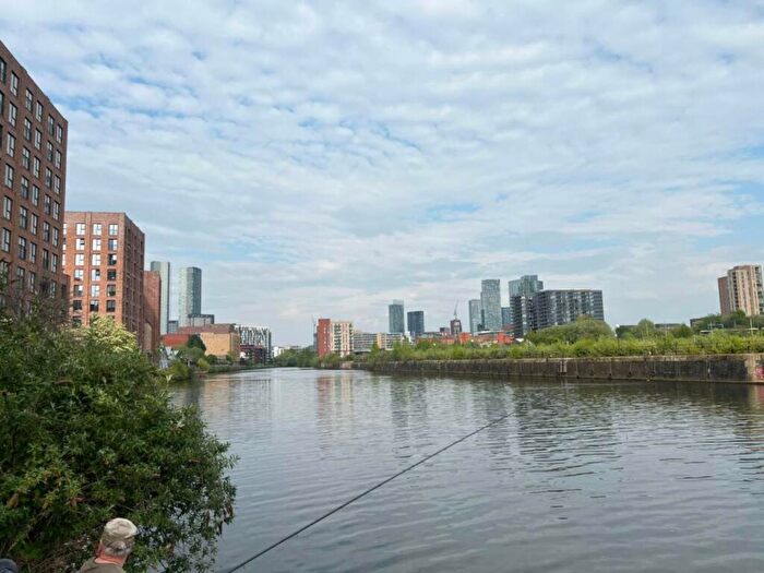 2 Bedroom Flat To Rent In Bridgewater Wharf, Ordsall Lane, M5