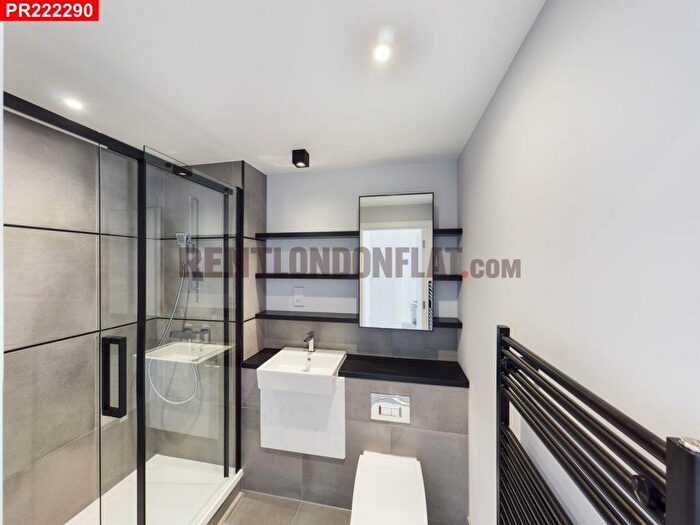 2 Bedroom Flat To Rent In Bromley-by-Bow – Bedrooms Flat, E3