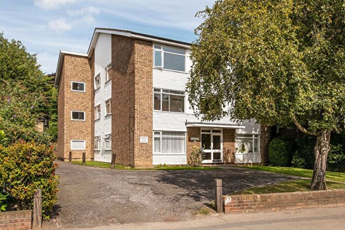 1 Bedroom Flat To Rent In Worple Road, London, SW19