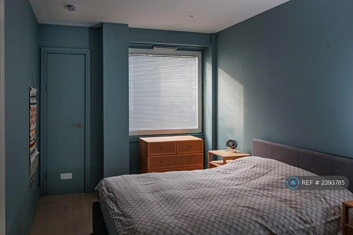 1 Bedroom Flat To Rent In Riverdale House, London, SE13