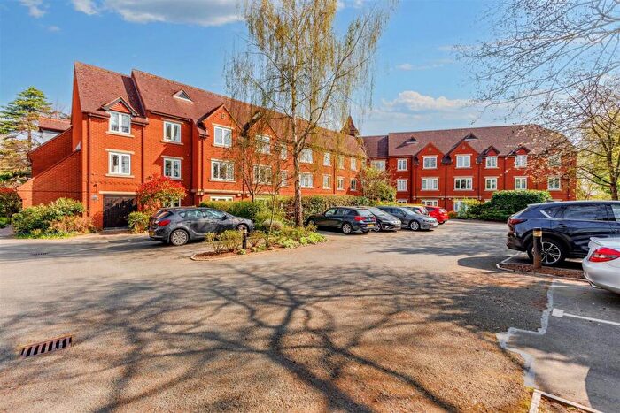 1 Bedroom Retirement Property For Sale In Alcester Road, Stratford-Upon-Avon, CV37