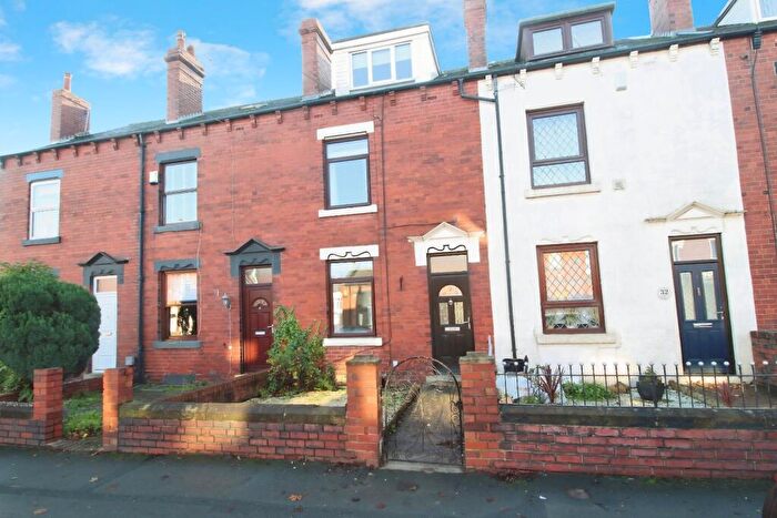 4 Bedroom Terraced House To Rent In Haigh Road, Rothwell, Leeds, LS26