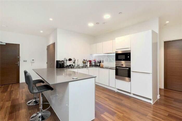 2 Bedroom Apartment To Rent In Sitka House, Quebec Way, Canada Water, London, SE16