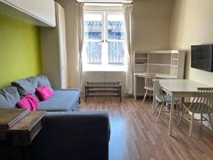1 Bedroom Flat To Rent In George Street, City Centre, Aberdeen, AB25