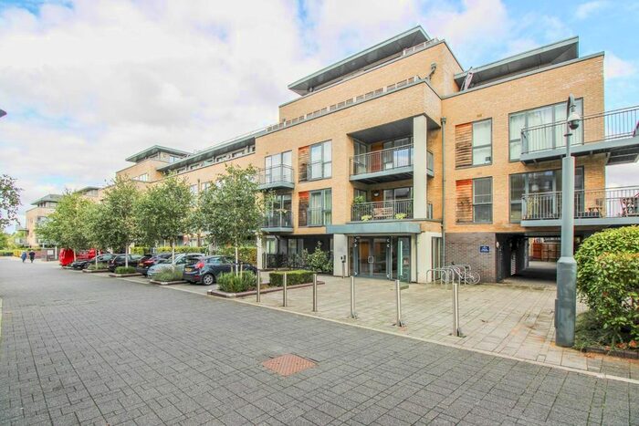 1 Bedroom Flat To Rent In Newton Court, Kingsley Walk, Cambridge, CB5