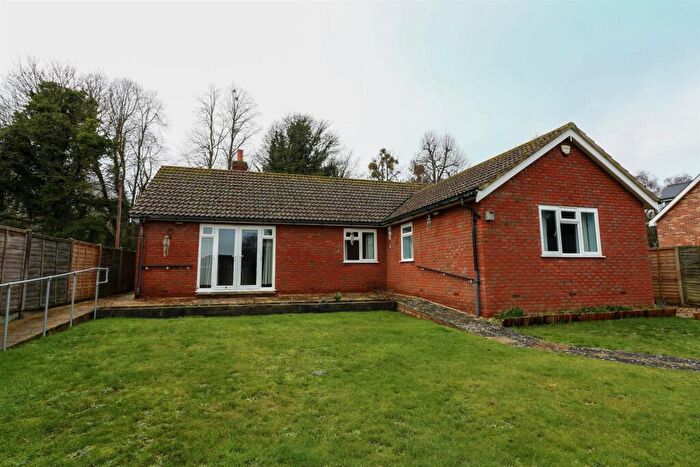 3 Bedroom Detached Bungalow For Sale In Holly Tree Close, Leiston, IP16