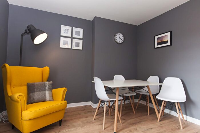 1 Bedroom Flat To Rent In King Street, Aberdeen, AB24