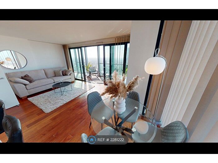 2 Bedroom Flat To Rent In Beetham Tower, Manchester, M3